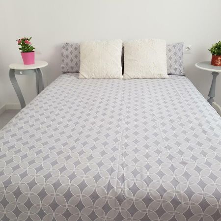 Carmen Apartments Station Малага Экстерьер фото